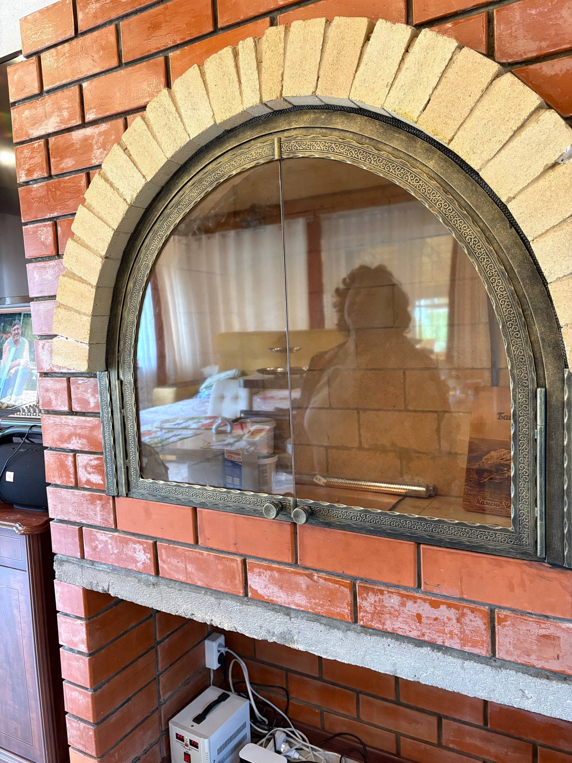 Арочная каминная дверца